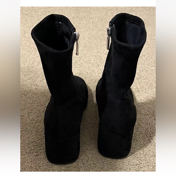 A New Day Black Zip Ankle Boots Textile Man Made Material Women's Sz 9 Preowned - Picture 2 of 7